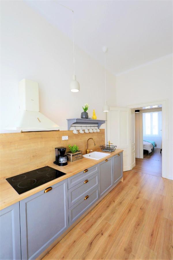 Bon Vivant Apartment Zadar Bagian luar foto
